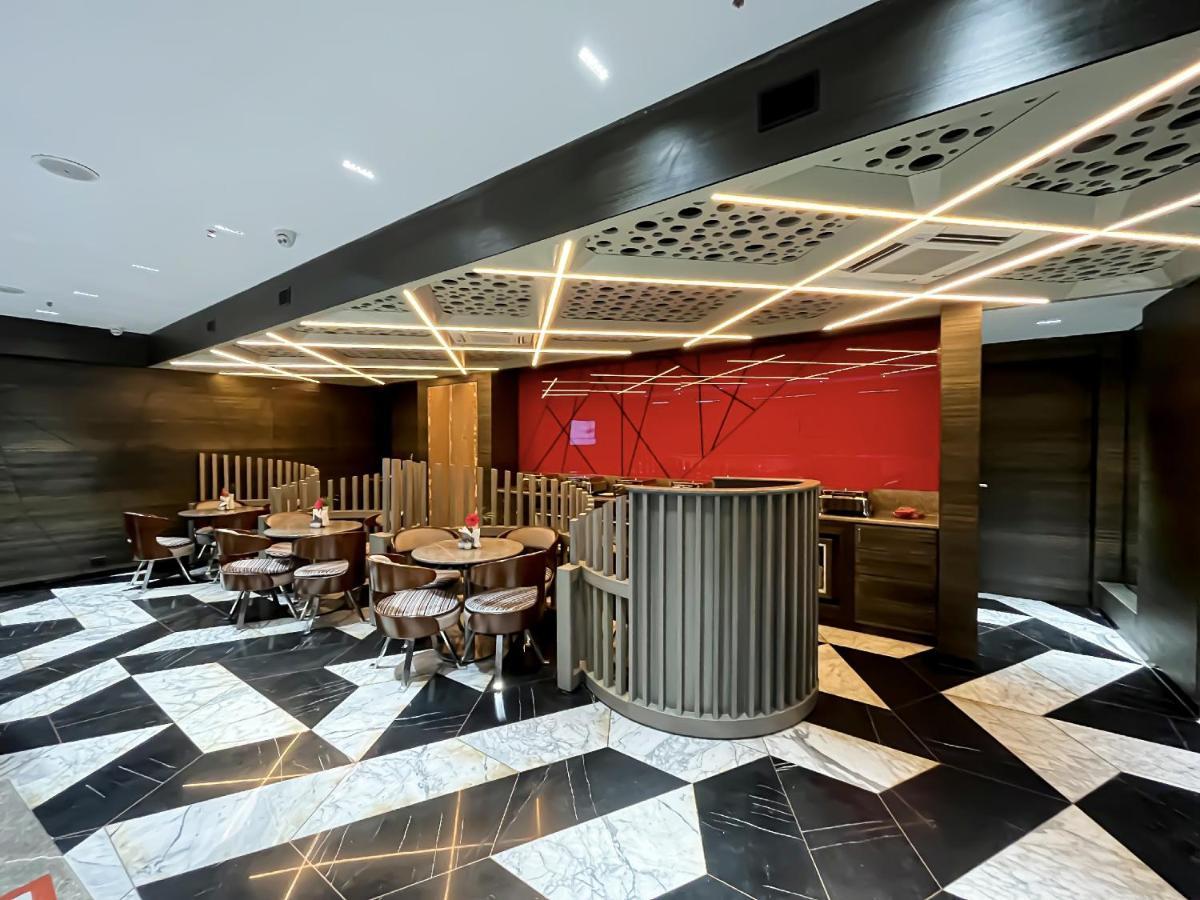 Hotel Morvee Alipore